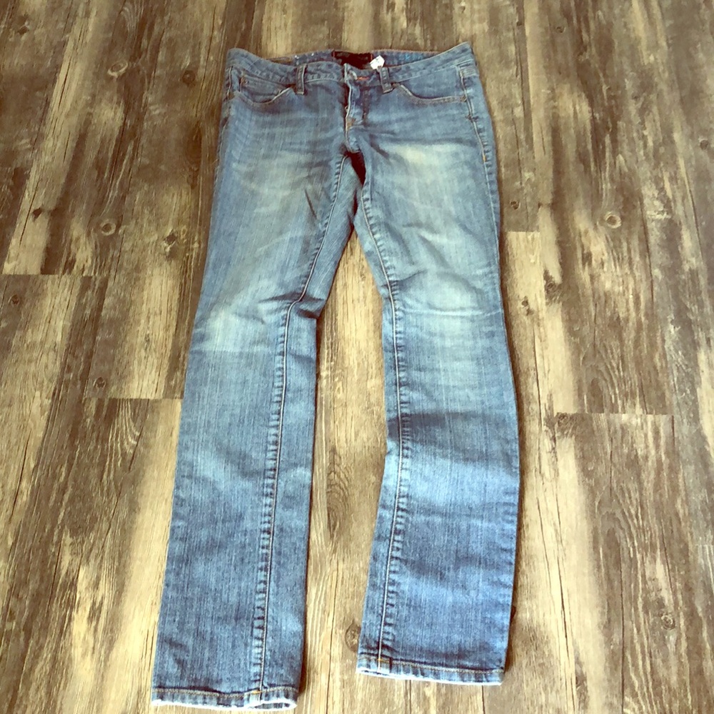 Volcom skinny Jean sz 7  best pair ever!